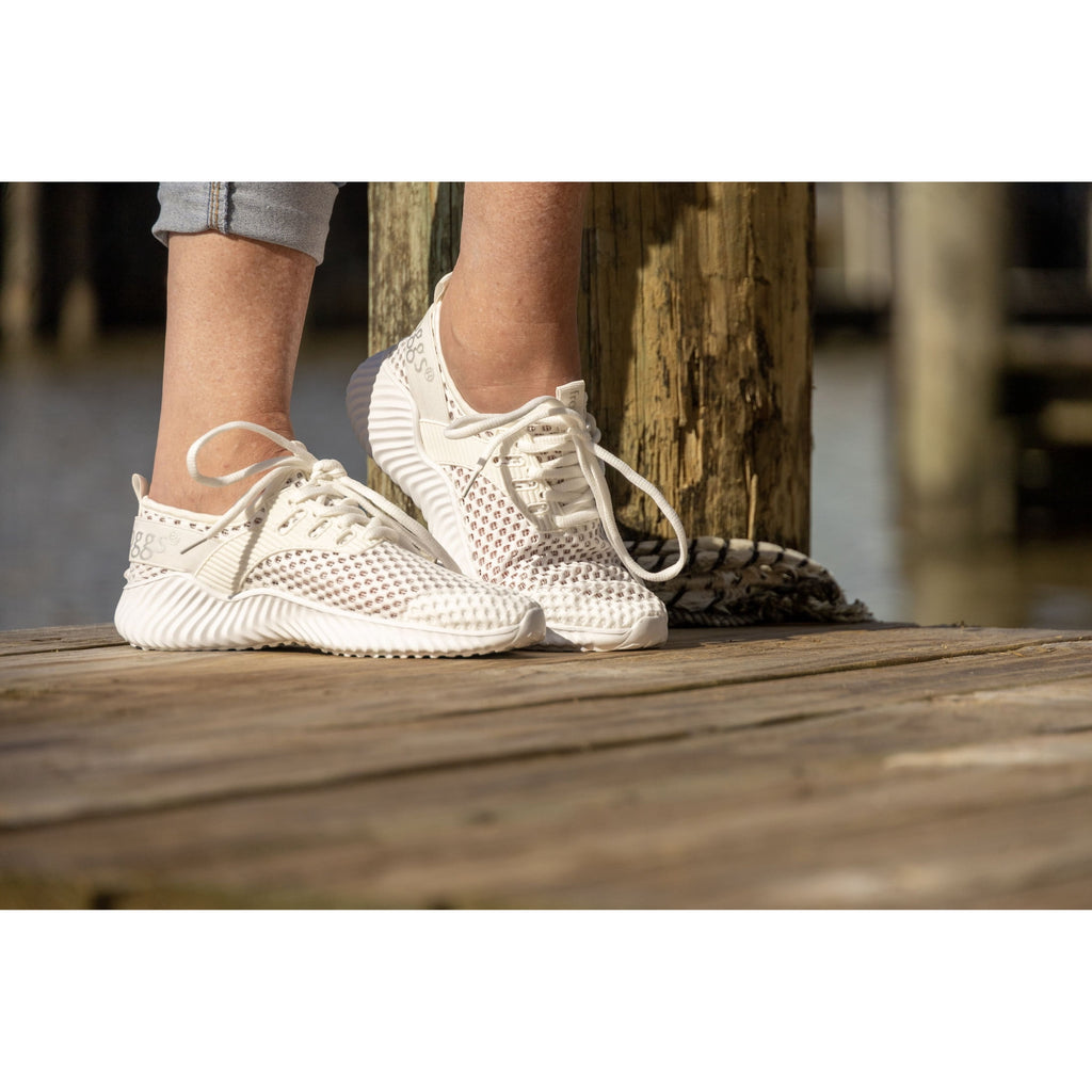 Frogg Toggs Aquastep Water Shoes for Women, Quick-Dry Mesh Sneakers with Collapsible Heel, Blue, Size 9